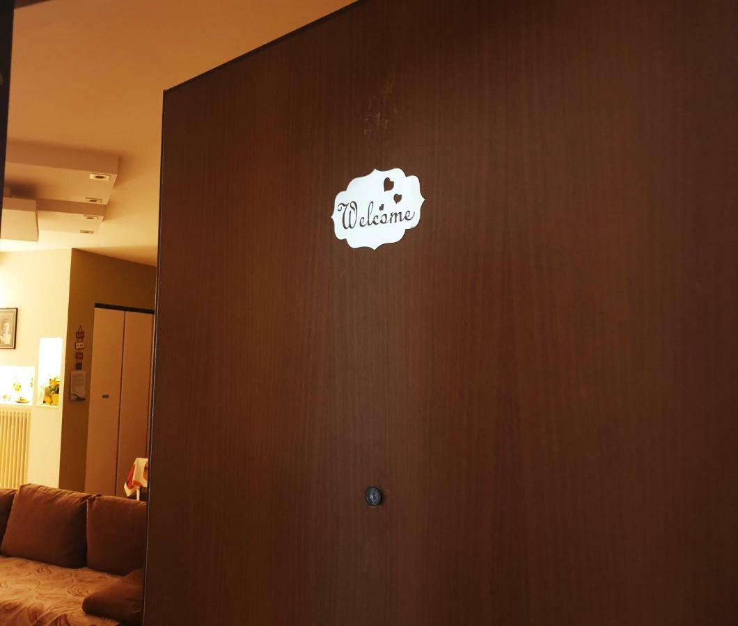Moderno Appartamento Zona Centrale 拉蒂纳 外观 照片